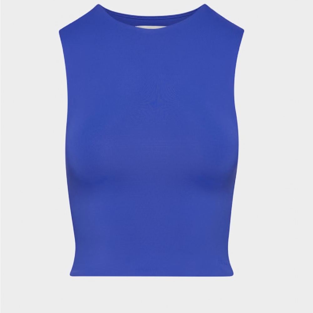 NWT Aritzia Contour Muscle Tank XS